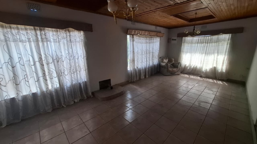 2 Bedroom Property for Sale in Old Location Free State